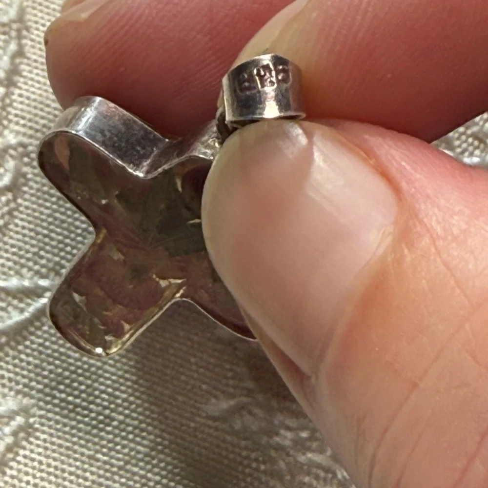 Floral Resin Cross Pendant Marked 925‎
